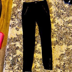 Like New American Eagle Black Jeans
